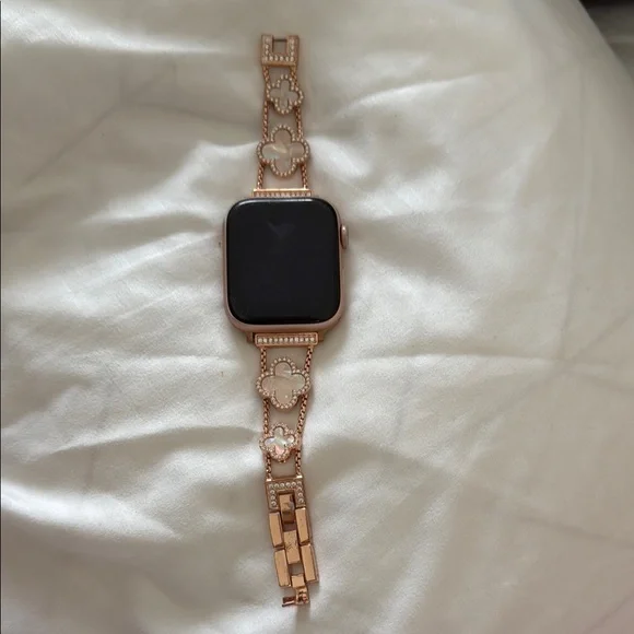 Apple | Accessories | Apple Gold Watch With Elegant Link 